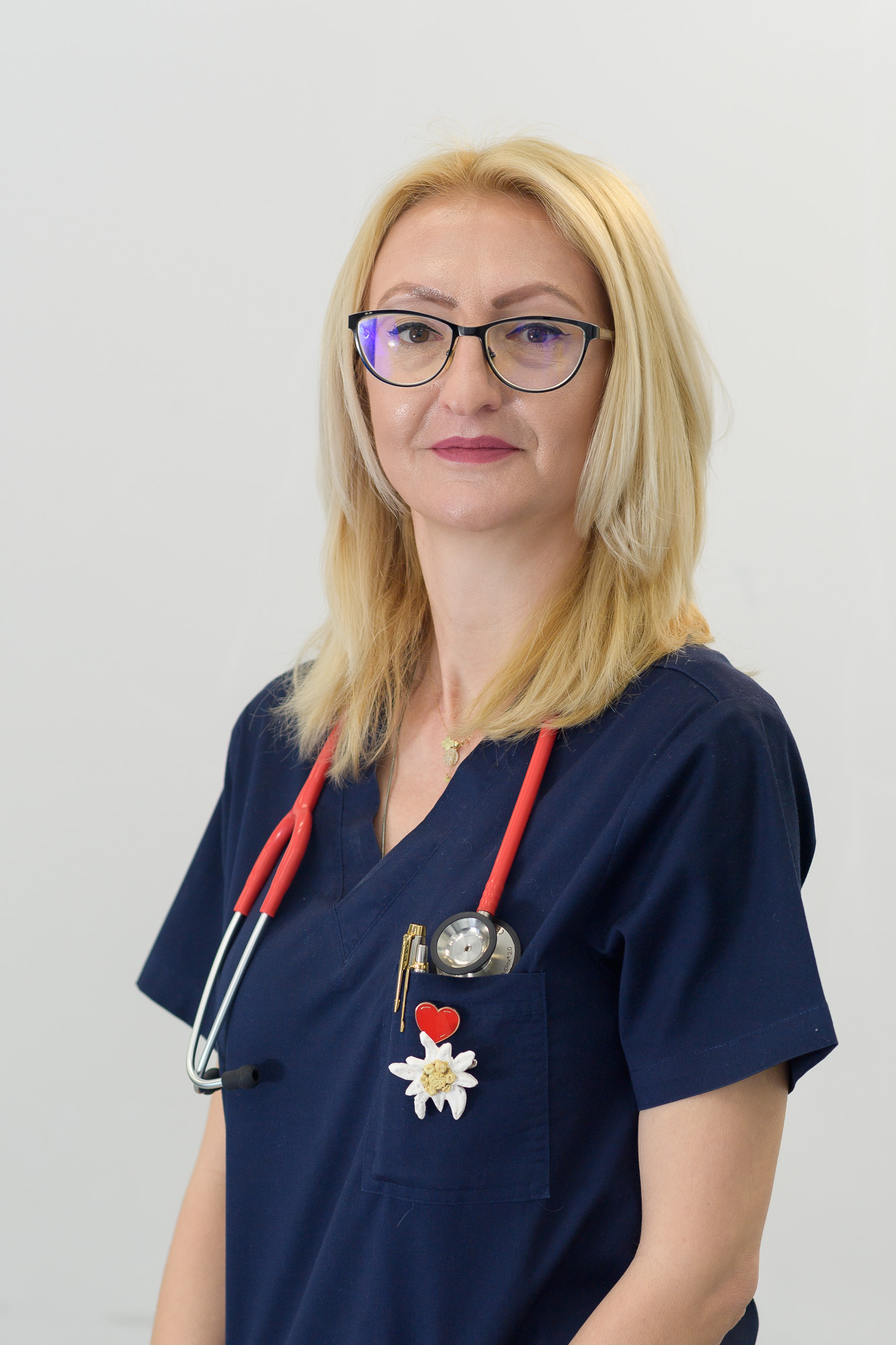 Dr. Laura-Mihaela Mitroi