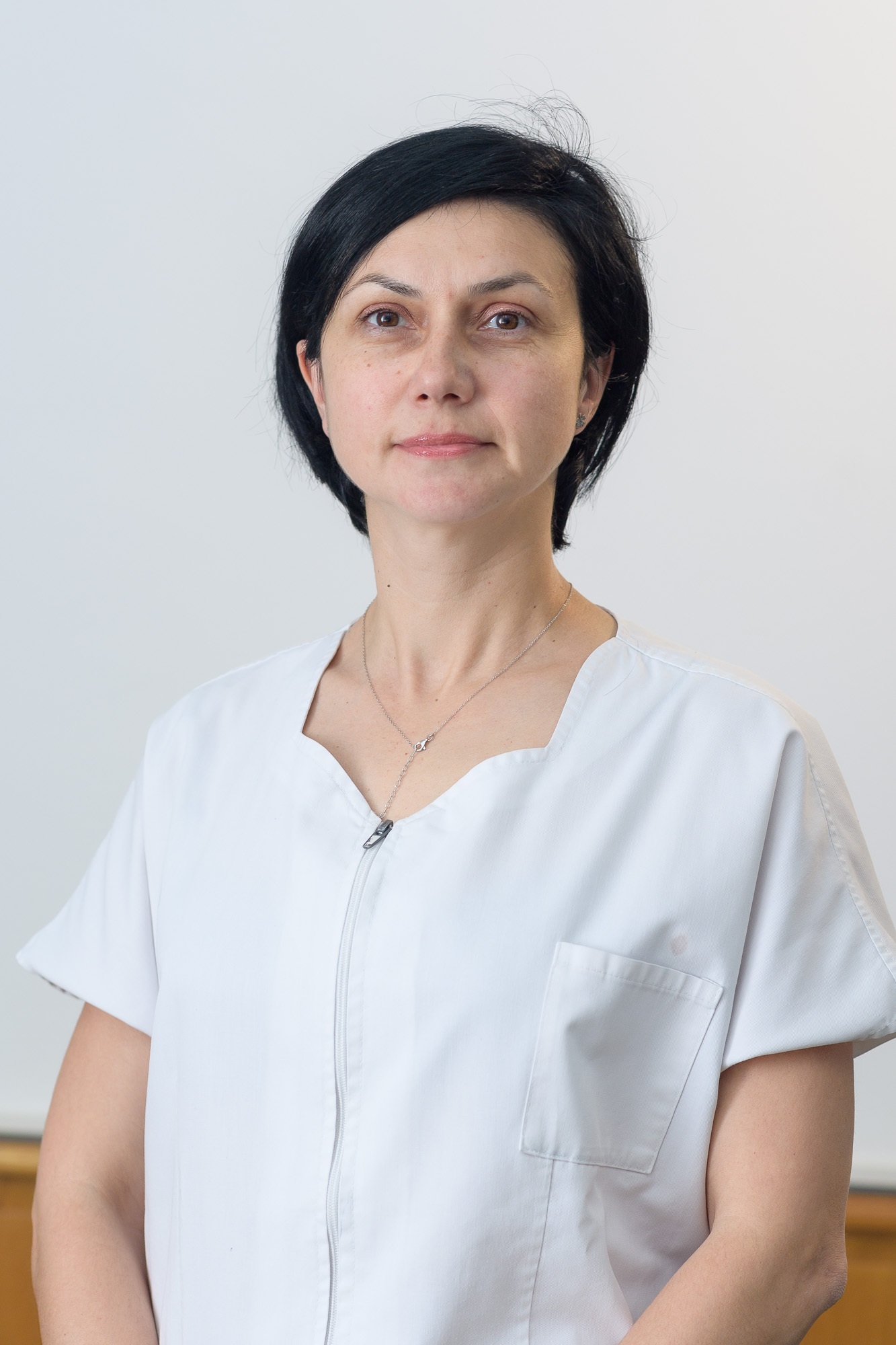 Dr.  Daniela Popescu