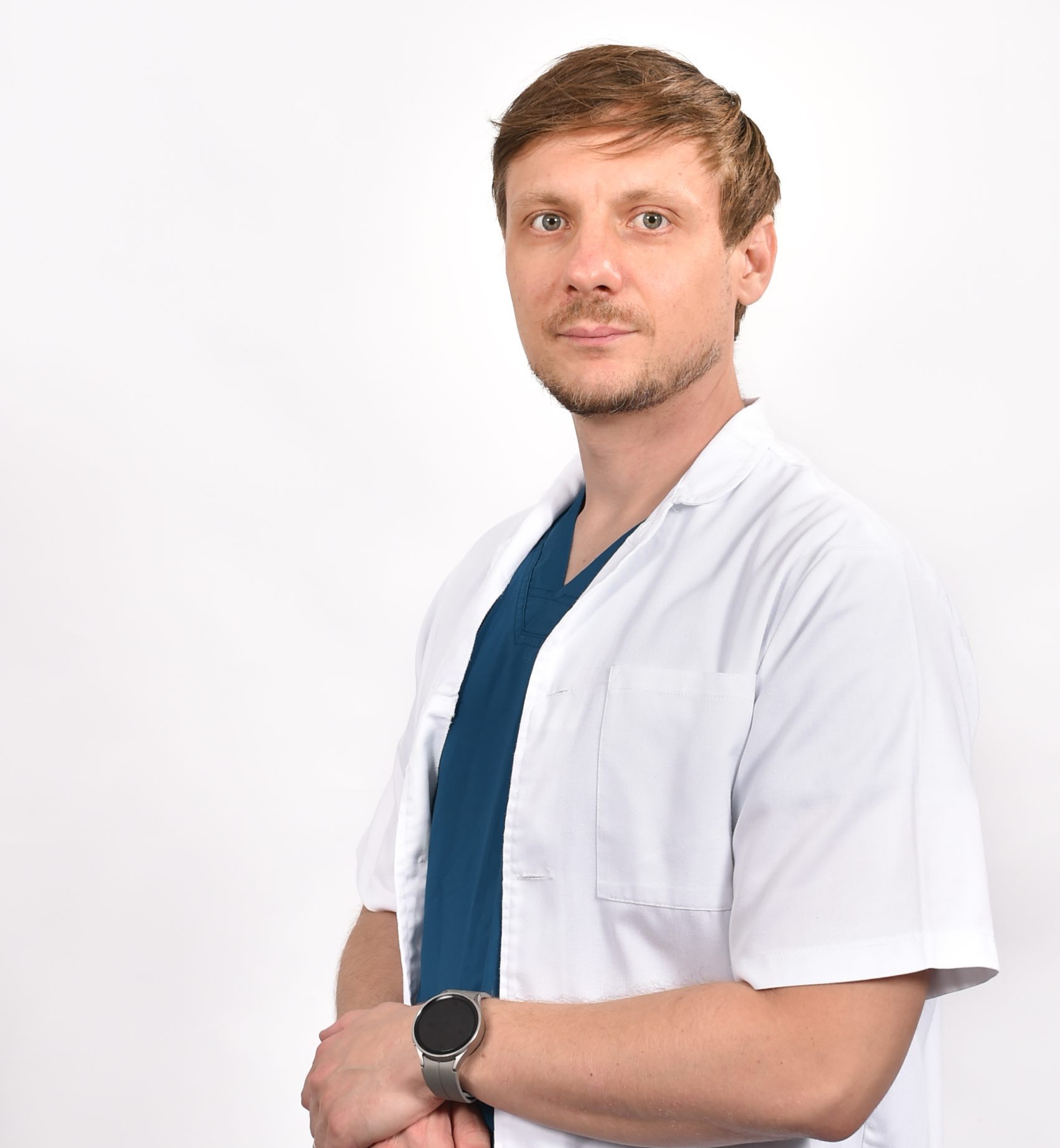 Dr. Iulian-Mirel Slavu